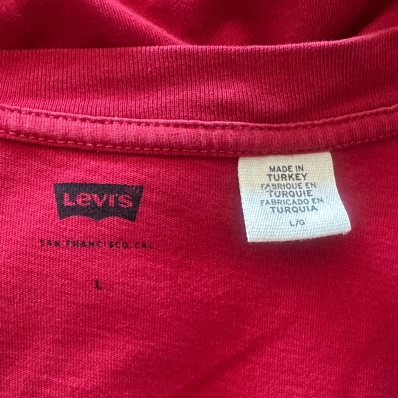 Levi's Bold Red Short Sleeve Tee - Picture 3 of 3